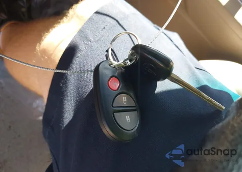 2009 Toyota Highlander z USA, uszkodzony, nr VIN JTEDA41A492002053